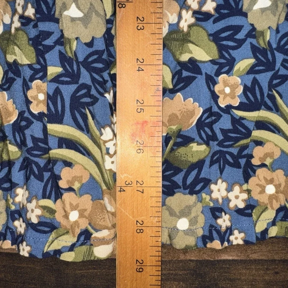 Vintage Sag Harbor Petite Midi Skirt Large Navy Blue Floral Button Front Rayon